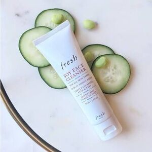 Fresh | Soy Face Cleanser - 150 mL // MSRP: $39